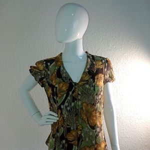 Ann Taylor LOFT short sleeve tee size M